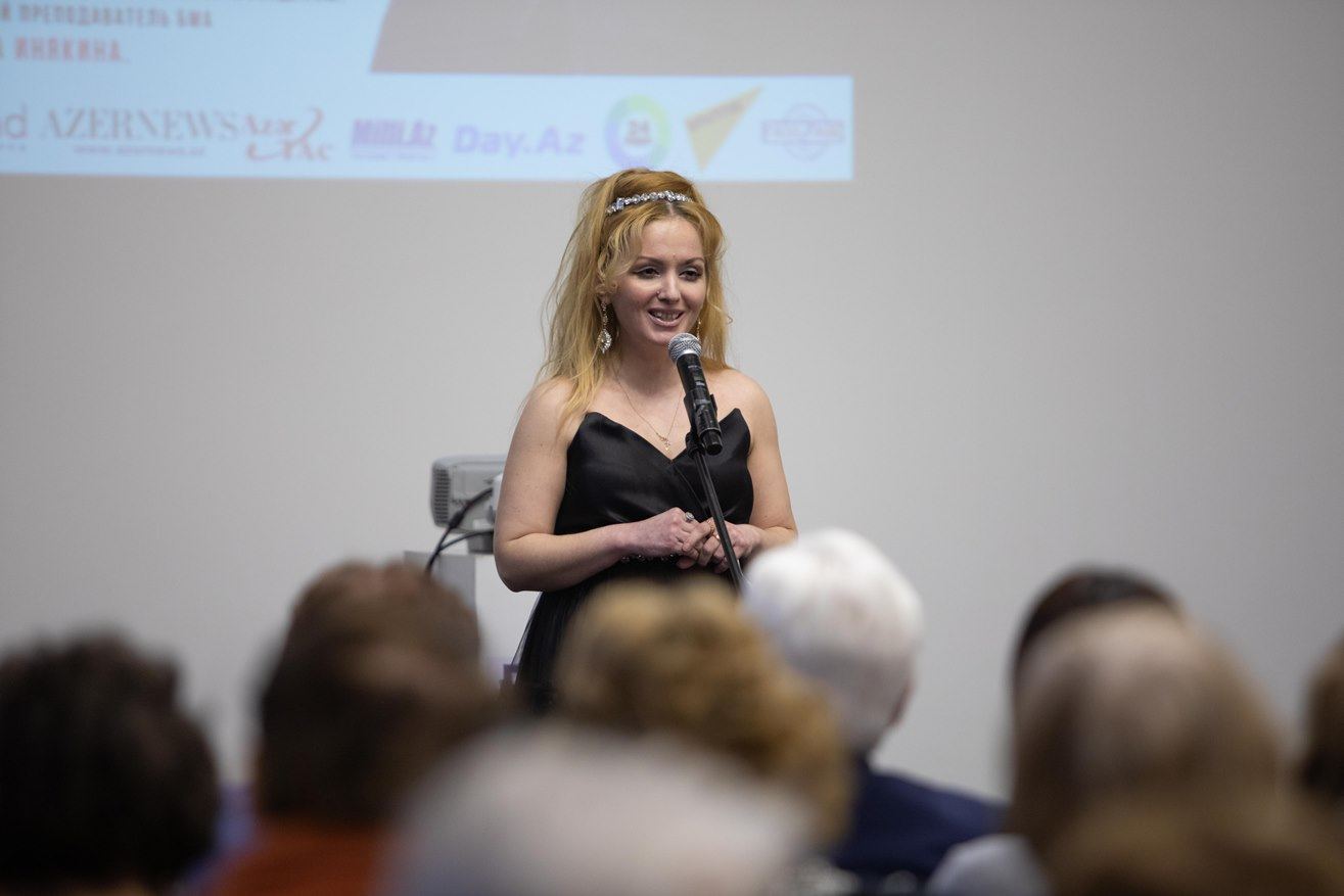 Праздник Антона Ферштандта – от церковной службы до театральной сцены. В 40 лет жизнь только начинается (ФОТО)