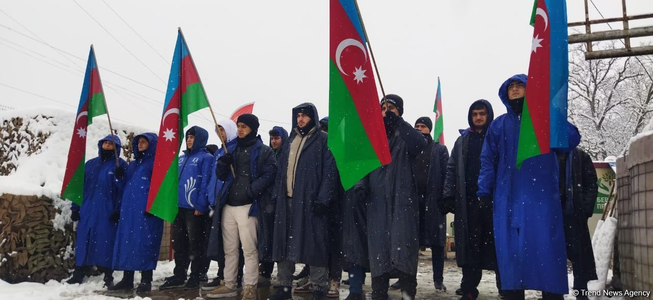 Акция протеста на дороге Лачин-Ханкенди продолжается 111-й день (ФОТО)