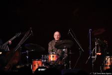 От 50 до 70… Весенний джаз в вечернем Баку под ритмы Old City Jazz (ФОТО)