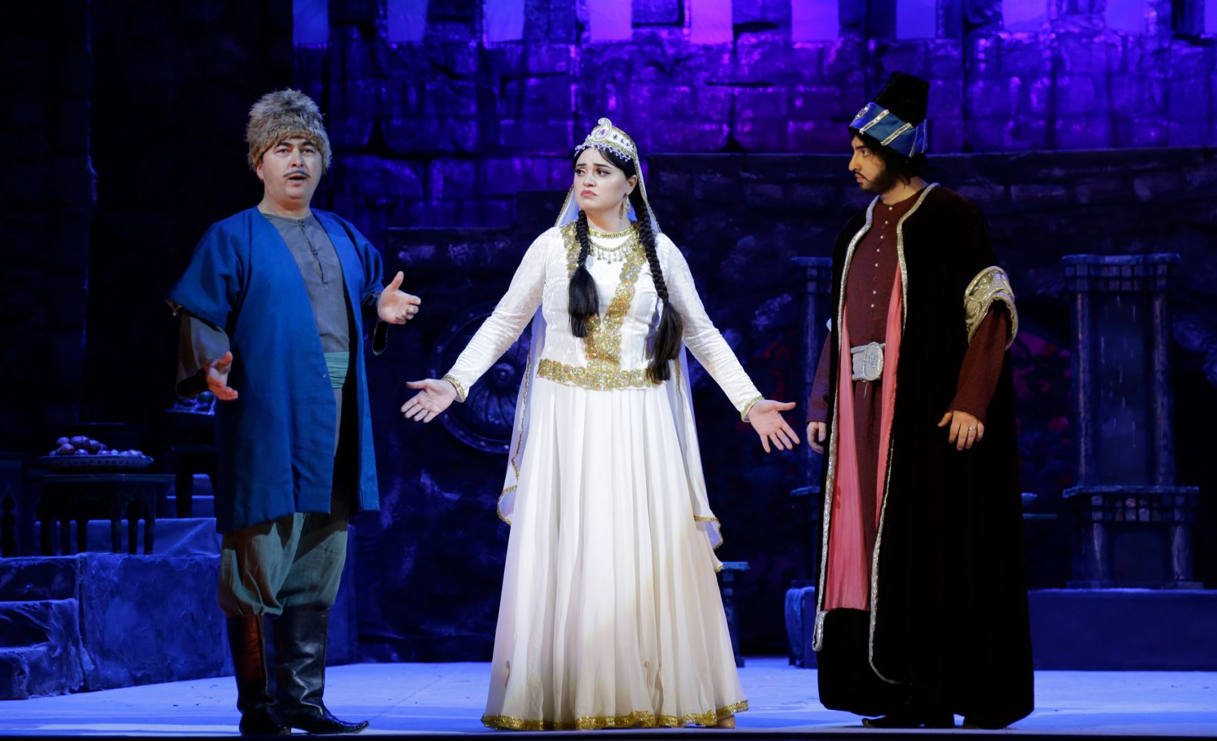 К 95-летию Лютфияра Иманова - несравненная музыка, национальный колорит и великолепие голосов (ФОТО)