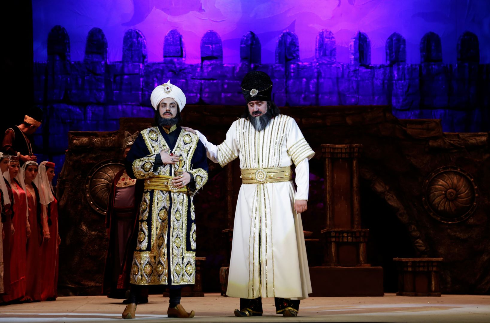 К 95-летию Лютфияра Иманова - несравненная музыка, национальный колорит и великолепие голосов (ФОТО)