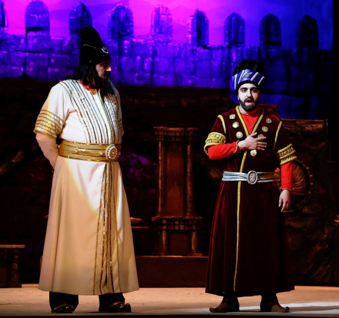 К 95-летию Лютфияра Иманова - несравненная музыка, национальный колорит и великолепие голосов (ФОТО)