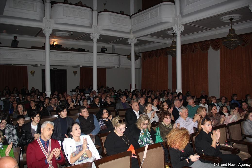 От 50 до 70… Весенний джаз в вечернем Баку под ритмы Old City Jazz (ФОТО)