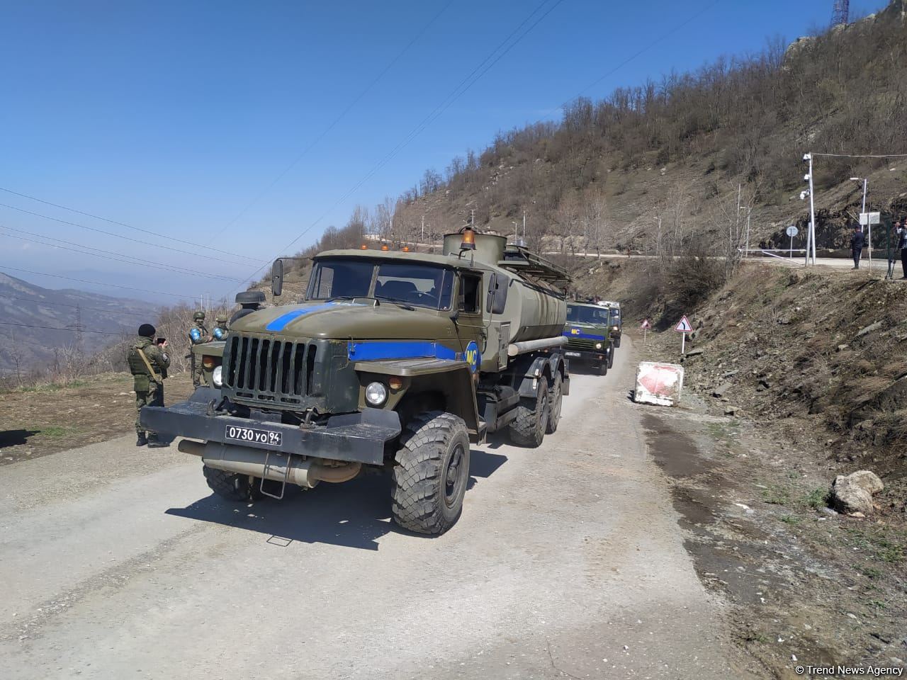 По Лачинской дороге беспрепятственно проехали 63 автомобиля РМК (ФОТО)