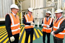 Президент Ильхам Алиев принял участие в церемонии символической отправки в море верхних модулей платформы «Центральный Восточный Азери» (ФОТО)