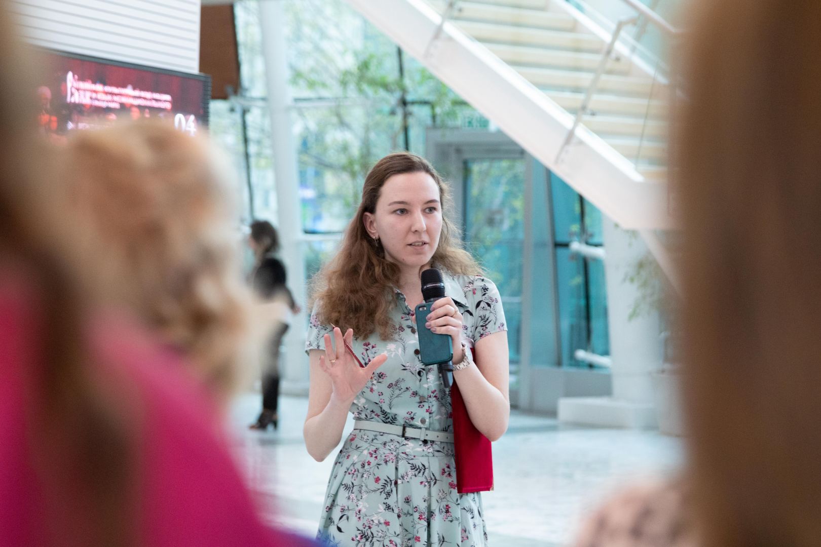 В Баку представлено творчество российских писателей и музыкантов (ФОТО)