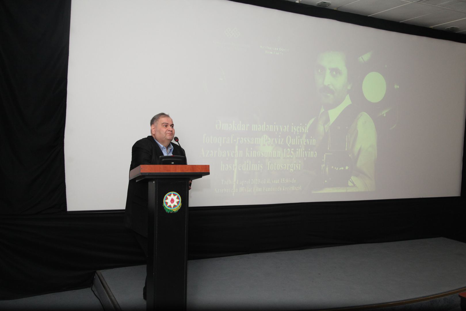 Летопись азербайджанского кино в 300 фотографиях Пярвиза Гулиева (ФОТО)