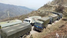 По Лачинской дороге беспрепятственно проехали автомобили РМК с армянскими жителями Карабаха (ФОТО)