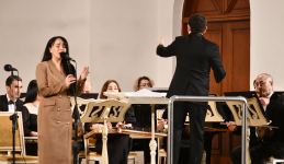 Мустафа Ашуров - от тара до дирижерского пульта  (ВИДЕО, ФОТО)