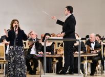 Мустафа Ашуров - от тара до дирижерского пульта  (ВИДЕО, ФОТО)