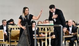 Мустафа Ашуров - от тара до дирижерского пульта  (ВИДЕО, ФОТО)