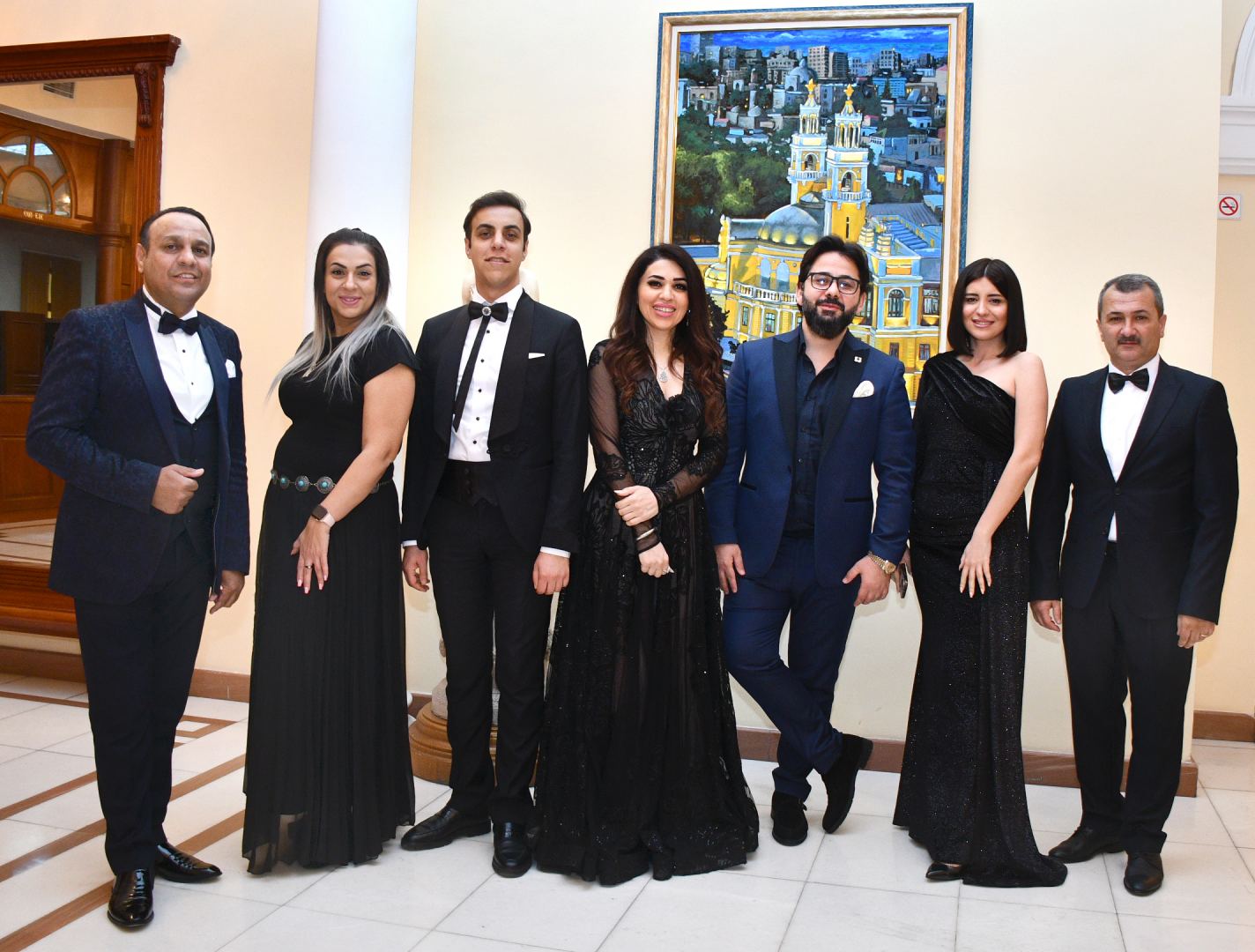 Мустафа Ашуров - от тара до дирижерского пульта  (ВИДЕО, ФОТО)