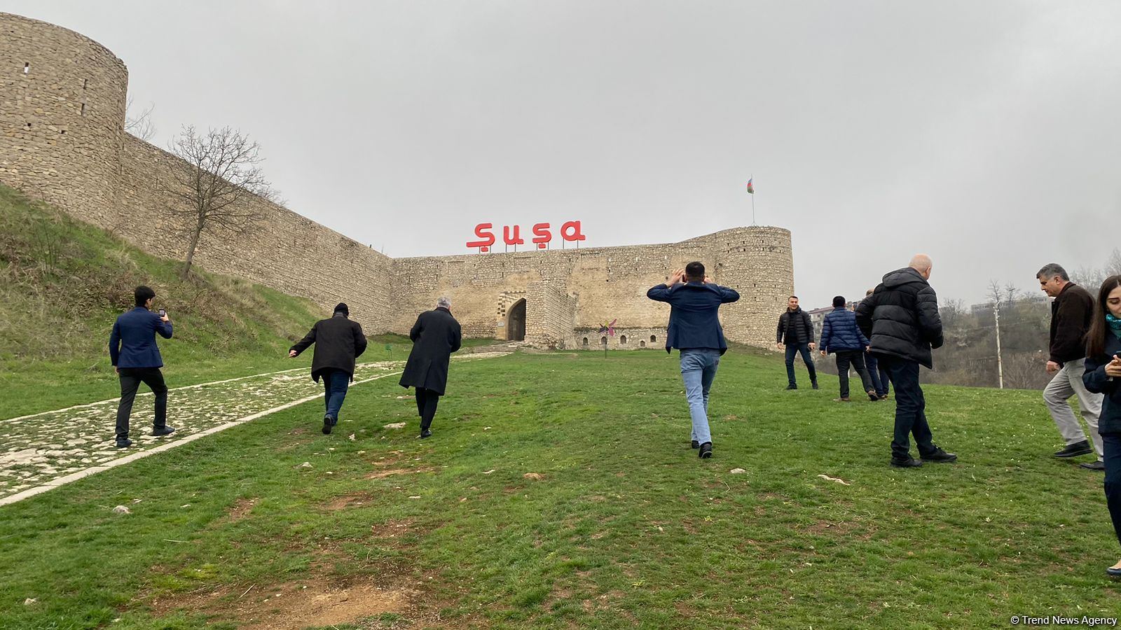 Делегация ТЮРКСОЙ по делам ЮНЕСКО посетила Шушинскую крепость (ФОТО)