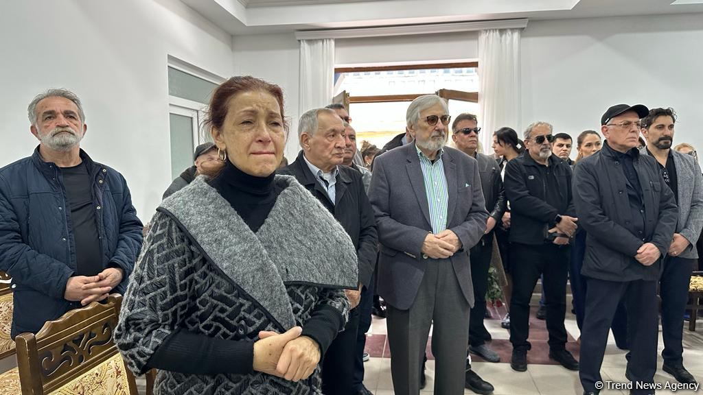 В Баку проходит церемония прощания с народной артисткой Азербайджана Ираной Тагизаде (ФОТО)