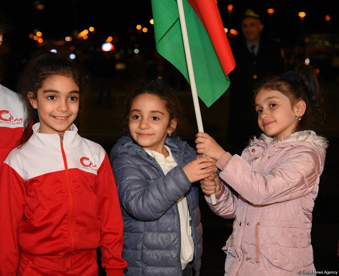 Азербайджанские гимнастки вернулись из Франции с медалями (ФОТО)