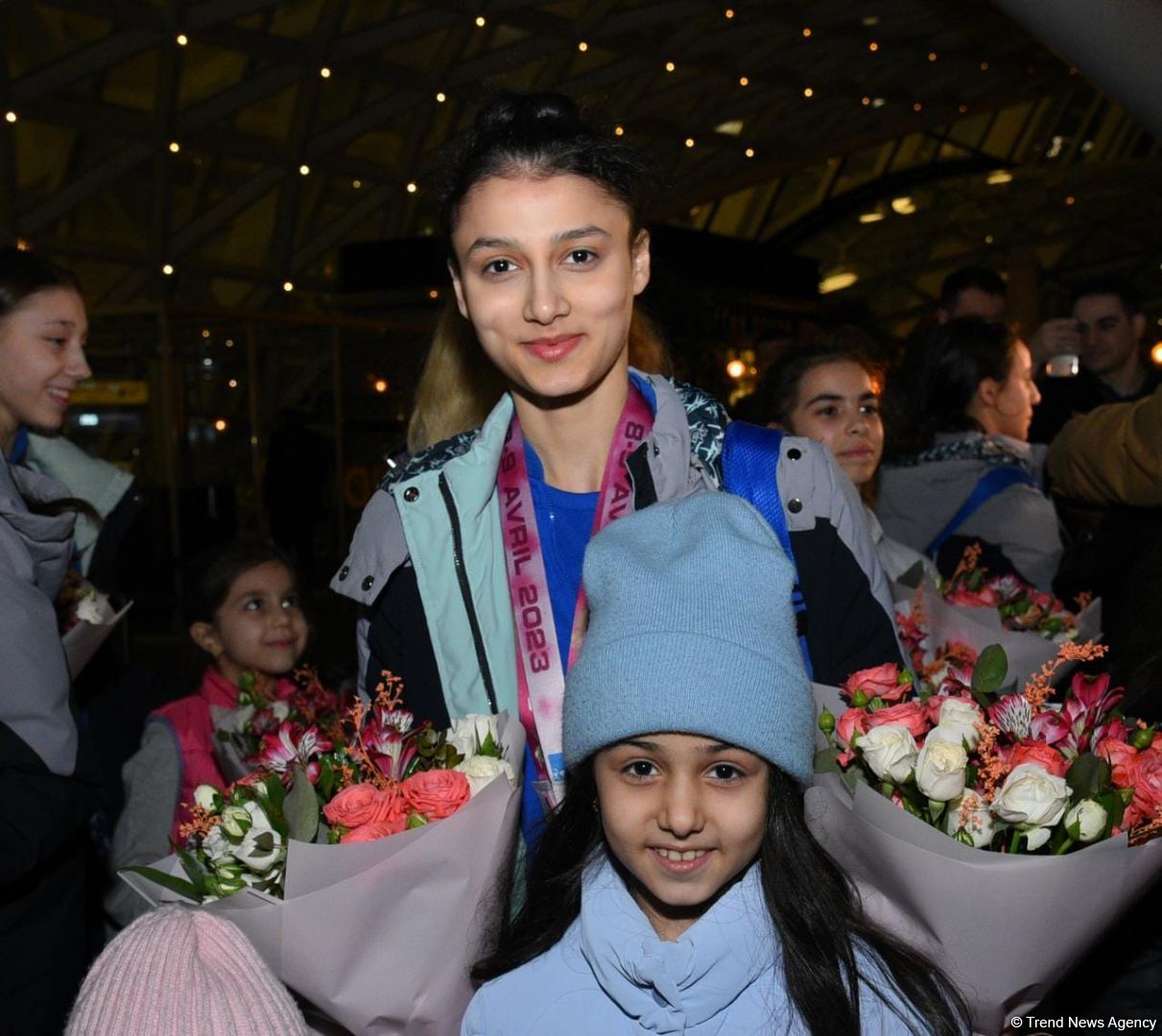 Азербайджанские гимнастки вернулись из Франции с медалями (ФОТО)