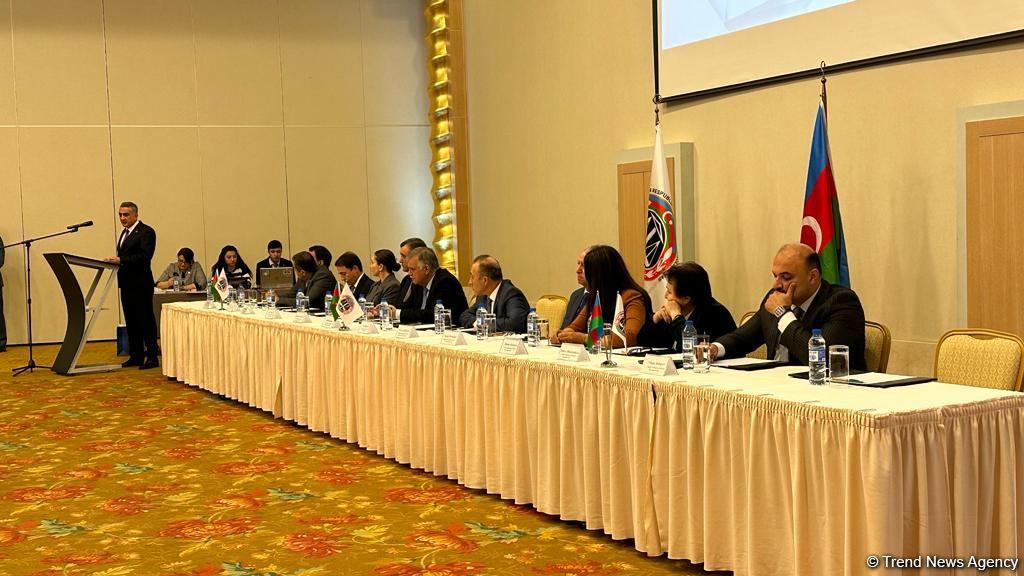 В члены Коллегии адвокатов Азербайджана приняты еще 83 человека (ФОТО)