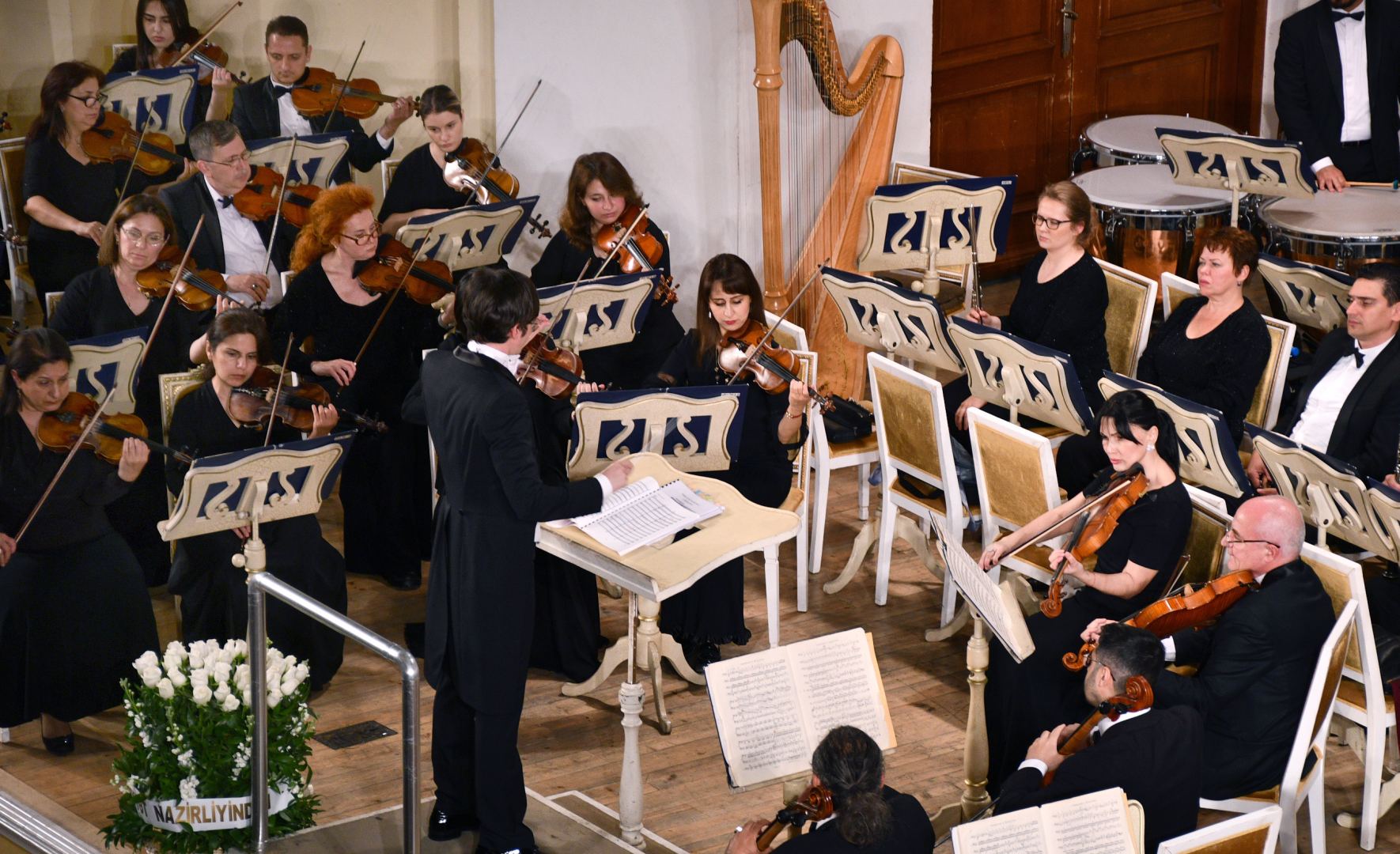 Изысканный  вечер с потомком династии Бюльбюля - на волнах прекрасной музыки (ФОТО/ВИДЕО)