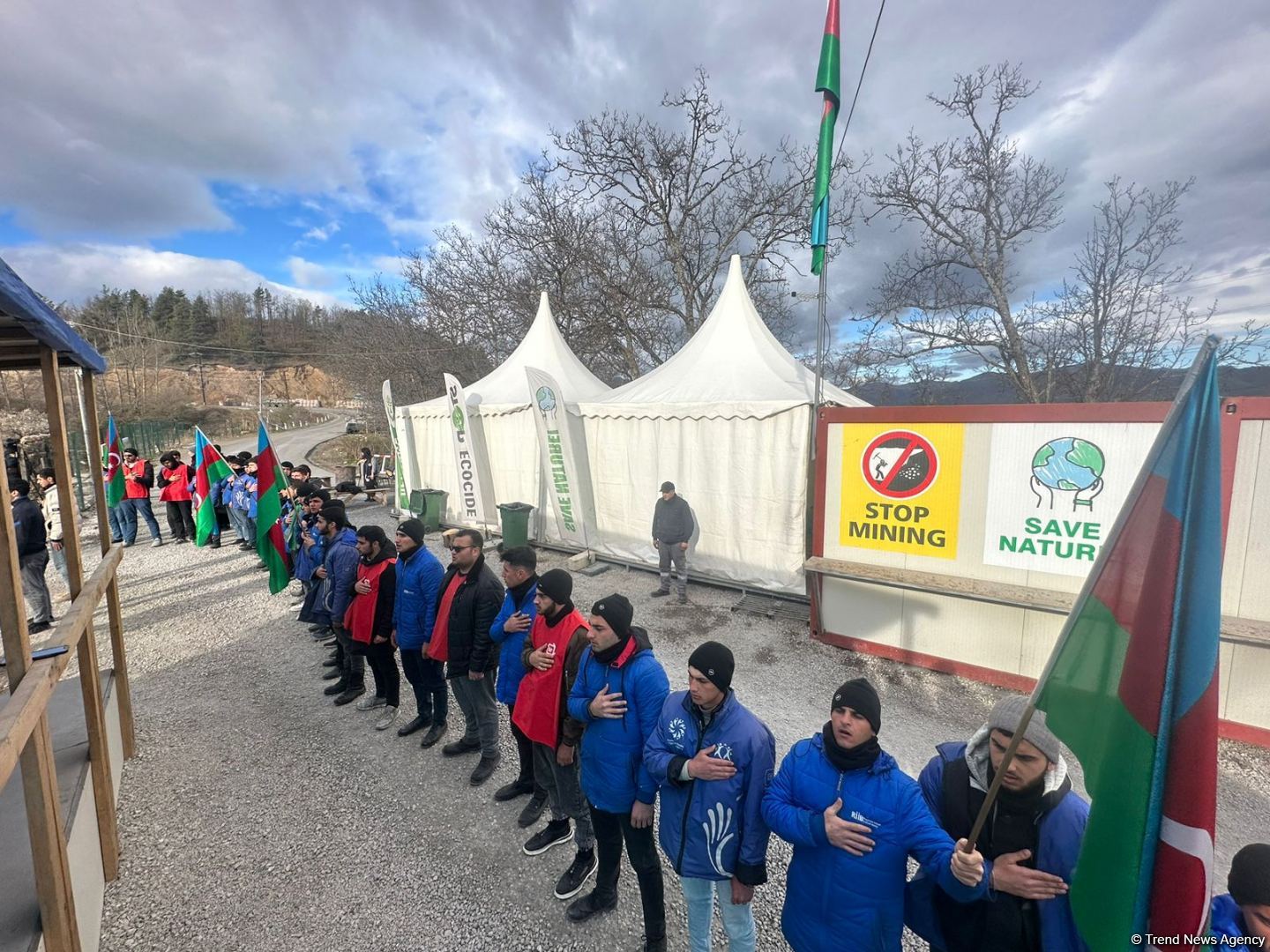 Акция протеста на Лачинской дороге продолжается 124-й день (ФОТО)