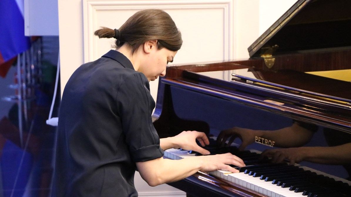 Почитание света в Баку – творческая панорама от эпохи романтизма до XX века (ФОТО)