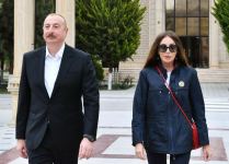 Президент Ильхам Алиев и Первая леди Мехрибан Алиева совершили поездку в Сальянский район (ФОТО/ВИДЕО)