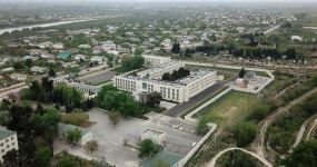 Президент Ильхам Алиев и Первая леди Мехрибан Алиева ознакомились с условиями, созданными в родильном доме и детской поликлинике Сальянской районной центральной больницы (ФОТО/ВИДЕО)