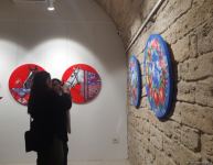 Вне времени! От притягательных картин Эмиля Азиза невозможно отвести взгляд (ФОТО)