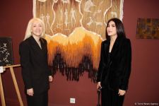 Представлены наскальные рисунки Гобустана в искусстве – живопись, скульптура, ковры, современные мотивы (ФОТО)