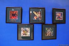 Представлены наскальные рисунки Гобустана в искусстве – живопись, скульптура, ковры, современные мотивы (ФОТО)