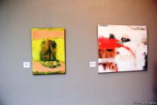 Представлены наскальные рисунки Гобустана в искусстве – живопись, скульптура, ковры, современные мотивы (ФОТО)