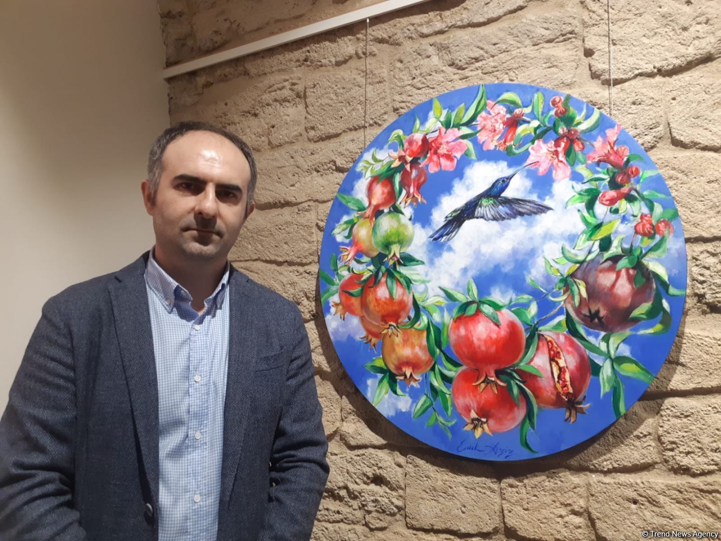 Вне времени! От притягательных картин Эмиля Азиза невозможно отвести взгляд (ФОТО)