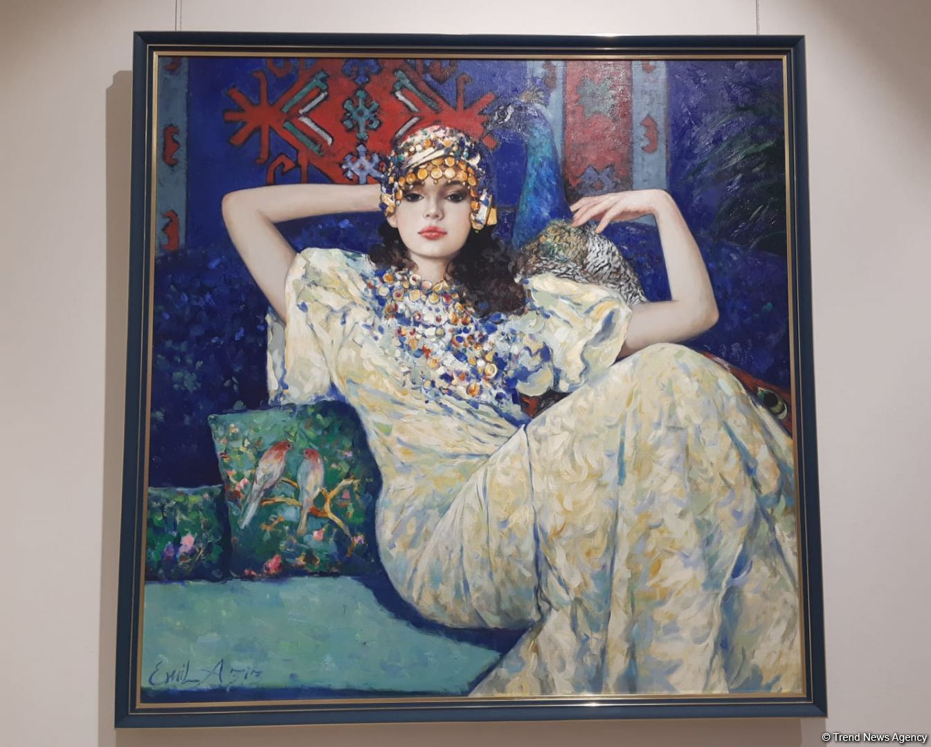 Вне времени! От притягательных картин Эмиля Азиза невозможно отвести взгляд (ФОТО)