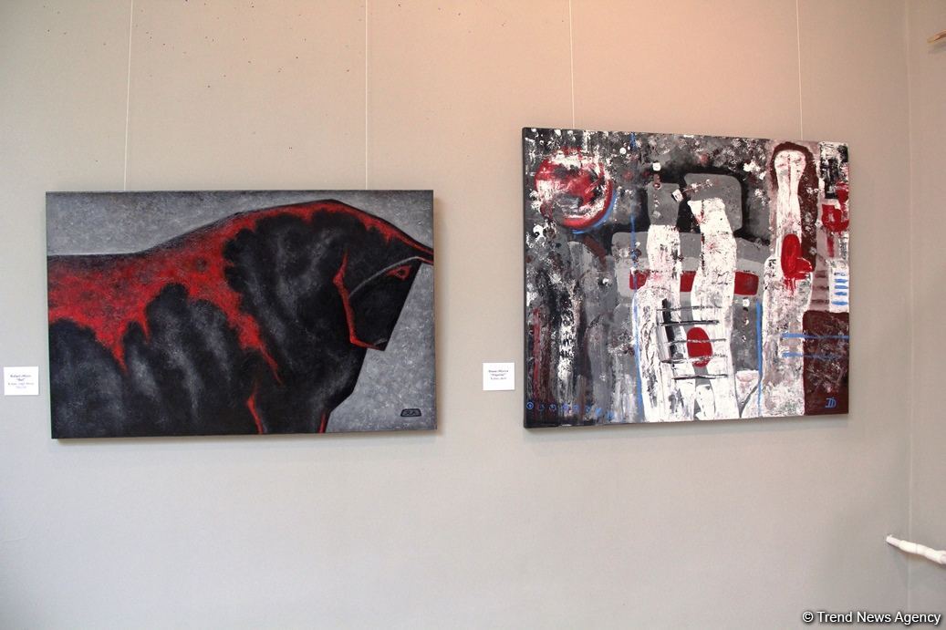 Представлены наскальные рисунки Гобустана в искусстве – живопись, скульптура, ковры, современные мотивы (ФОТО)