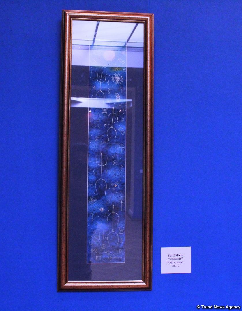 Представлены наскальные рисунки Гобустана в искусстве – живопись, скульптура, ковры, современные мотивы (ФОТО)