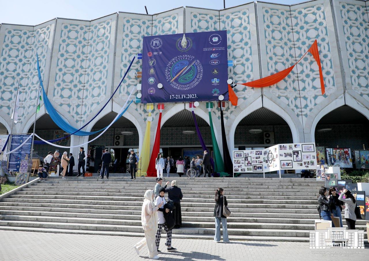 Работы азербайджанских мастеров в рамках проекта ТЮРКСОЙ в Ташкенте. Сакит Мамедов награжден золотой медалью (ФОТО)