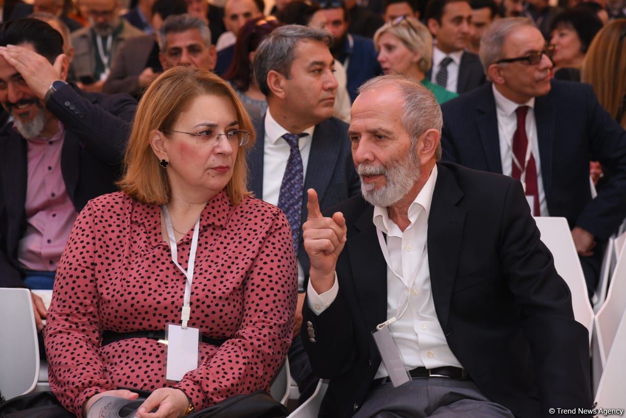 В Центре Гейдара Алиева открылся кинофорум "Азербайджанское кино - 125: Реальность, вызовы и цели" (ФОТО)