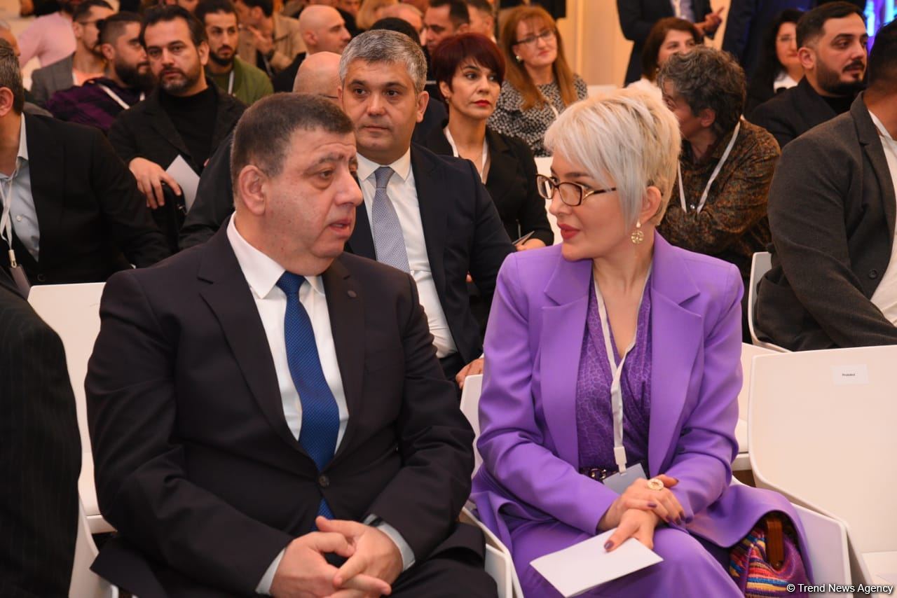 В Центре Гейдара Алиева открылся кинофорум "Азербайджанское кино - 125: Реальность, вызовы и цели" (ФОТО)