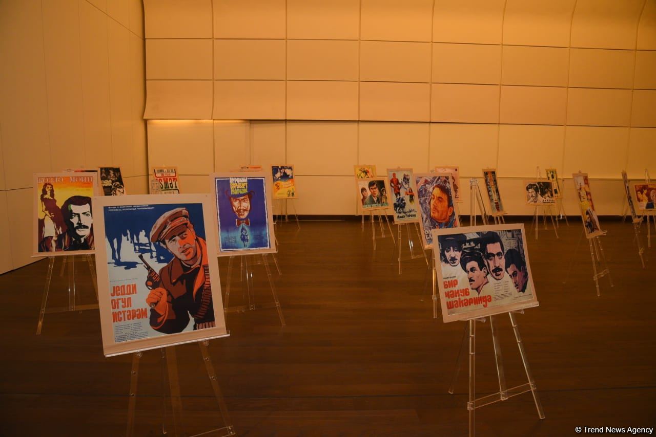 В Центре Гейдара Алиева открылся кинофорум "Азербайджанское кино - 125: Реальность, вызовы и цели" (ФОТО)