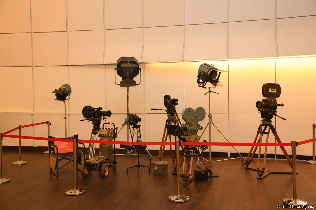 В Центре Гейдара Алиева открылся кинофорум "Азербайджанское кино - 125: Реальность, вызовы и цели" (ФОТО)