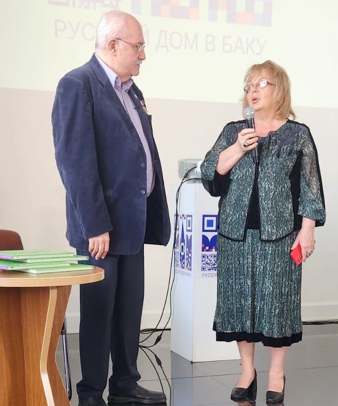 Состоялась презентация книги Эльдара Ахадова "Харыбюльбюль" о выдающихся личностях Азербайджана (ФОТО)