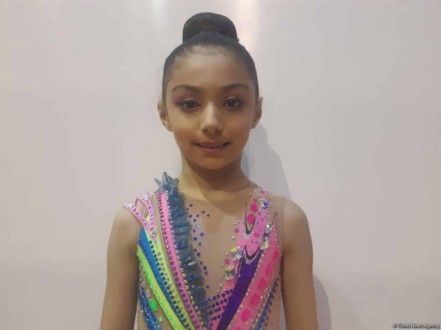 Художественная гимнастика - самый грациозный вид спорта – юная участница первенства Баку