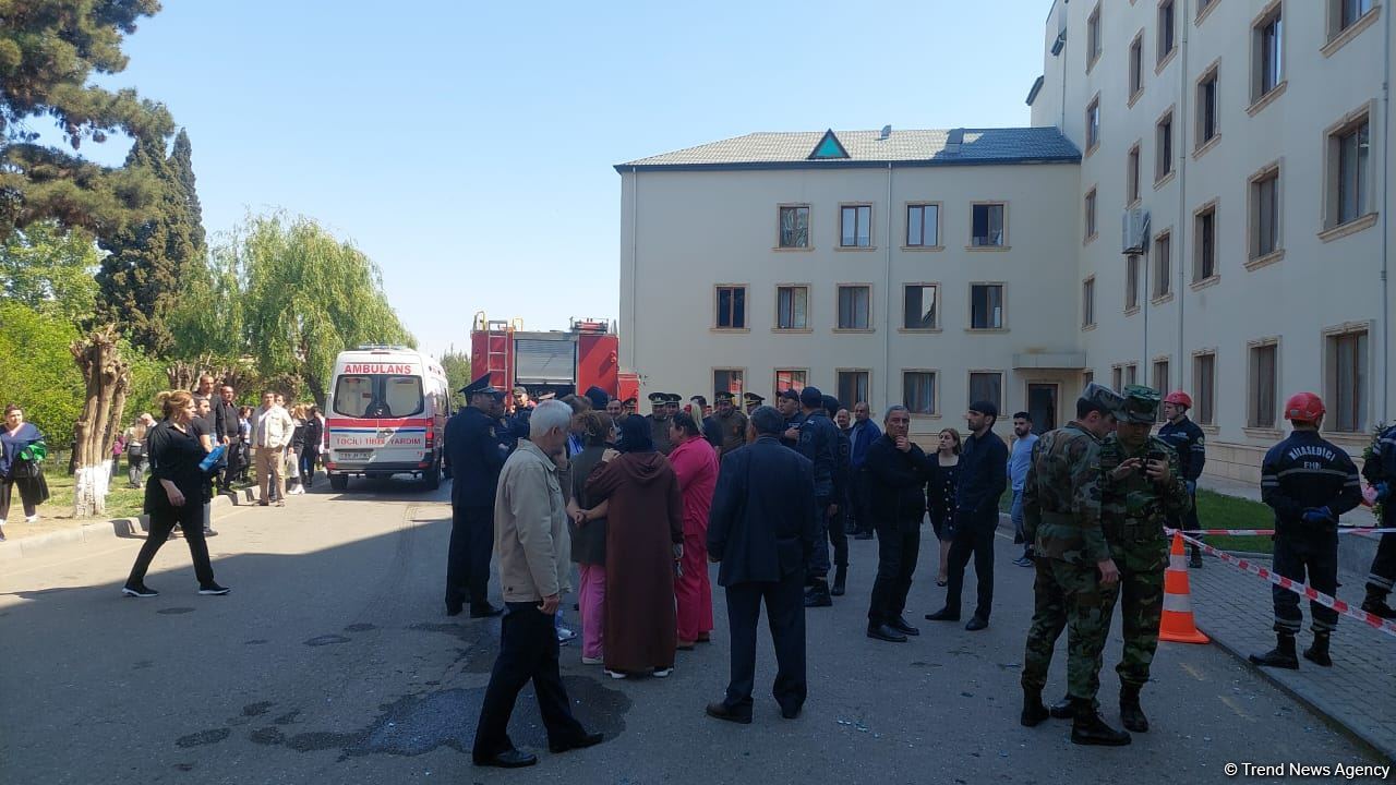 В Гяндже в больнице произошел пожар