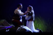 Премьера в Баку! "Материнское поле" – от юношеской радости до глубокой скорби и тоски (ФОТО)