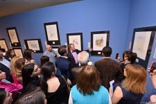 Впервые в Азербайджане открывшаяся выставка произведений Сальвадора Дали в Центре Гейдара Алиева вызвала большой интерес (ВИДЕО/ФОТО)