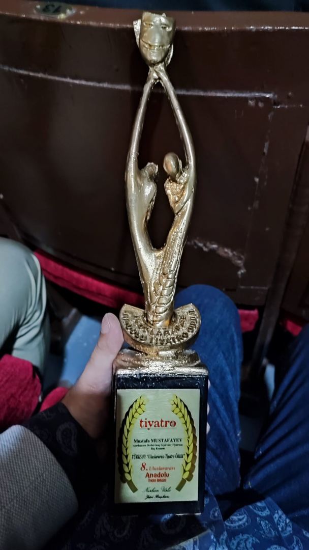 Мустафа Мустафаев признан лучшим театральным сценографом  тюркского мира (ФОТО)