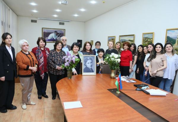 Изабелла Абезгауз – период расцвета в истории азербайджанской музыкальной культуры  (ФОТО)