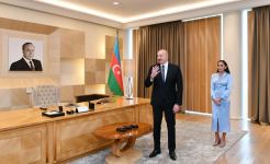 Президент Ильхам Алиев и Первая леди Мехрибан Алиева встретились с турецкими спортсменками, посвятившими свою победу на чемпионате Европы по тяжелой атлетике Азербайджану (ФОТО/ВИДЕО)