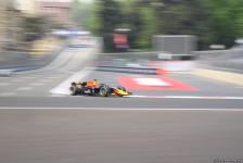 В Баку стартовали свободные заезды команд "Формулы 2" (ФОТО/ВИДЕО)