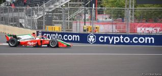 В Баку стартовали свободные заезды команд "Формулы 2" (ФОТО/ВИДЕО)