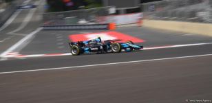 В Баку стартовали свободные заезды команд "Формулы 2" (ФОТО/ВИДЕО)